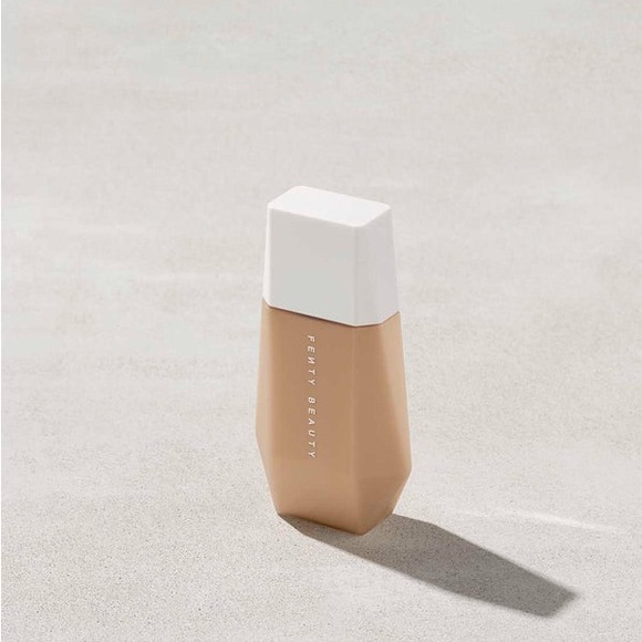 Sephora Other - Fenty Beauty EAZE DROP BLURRING SKIN TINT